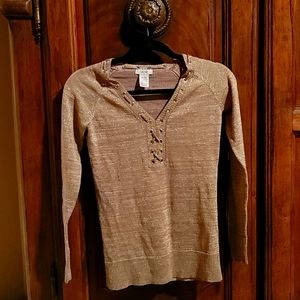 Cache lace-up top